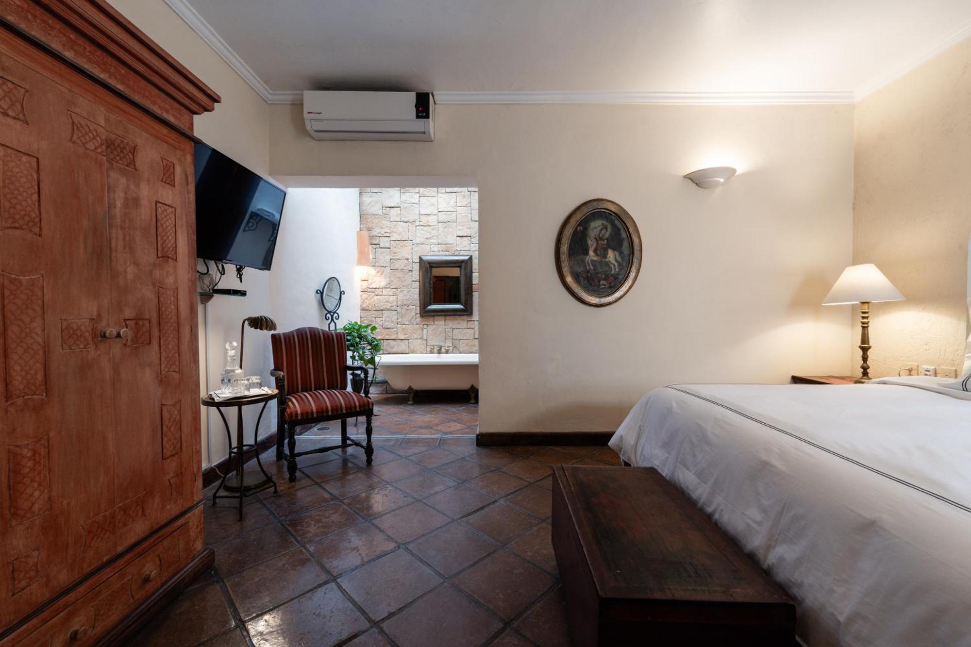 Villa Ganz Boutique Hotel Guadalajara Buitenkant foto